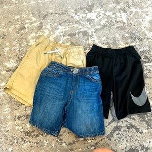 Three pairs of boys shorts size 6/7